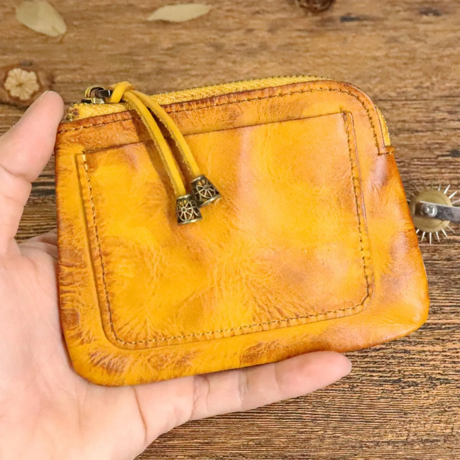 1PCS Mini Coin Purse for Women Zipper Leather Coin Purse Leather Change Purse Coin Purse for Coins and Various Cards Leather Coin Pouch (Yellow)