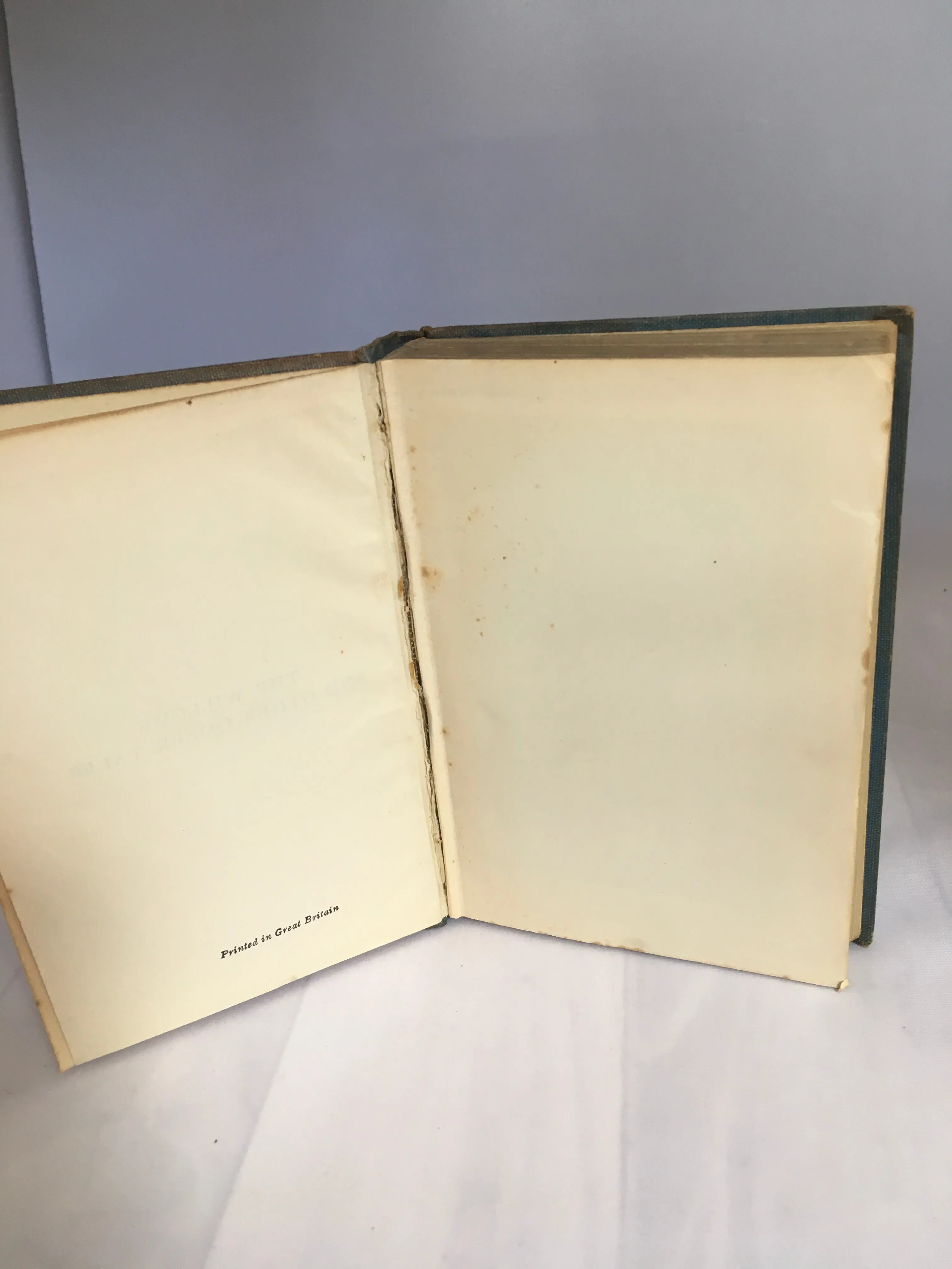Algernon Blackwood - The Willows and other Queer Tales, Collins Illustrated School Classics 186, no date