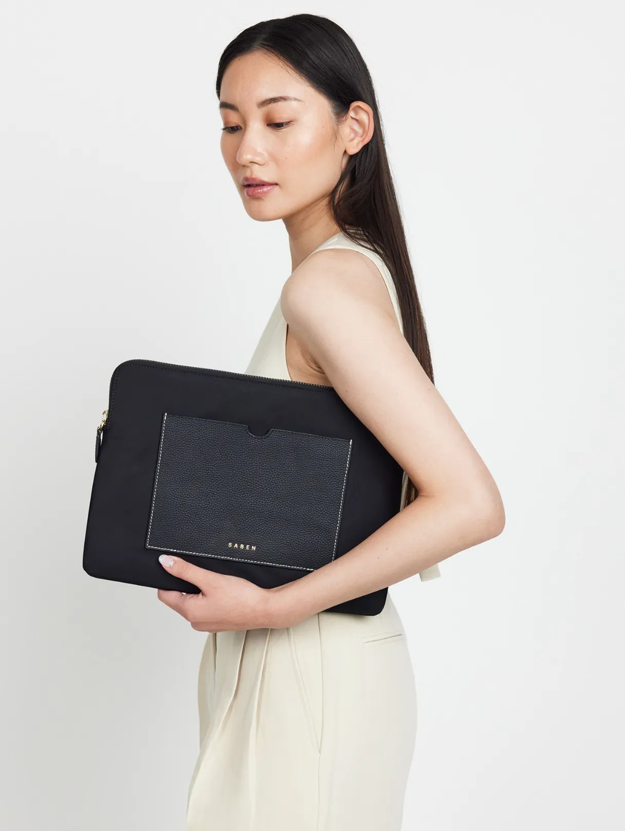 AUGUSTA-BLACK 13-INCH LAPTOP
