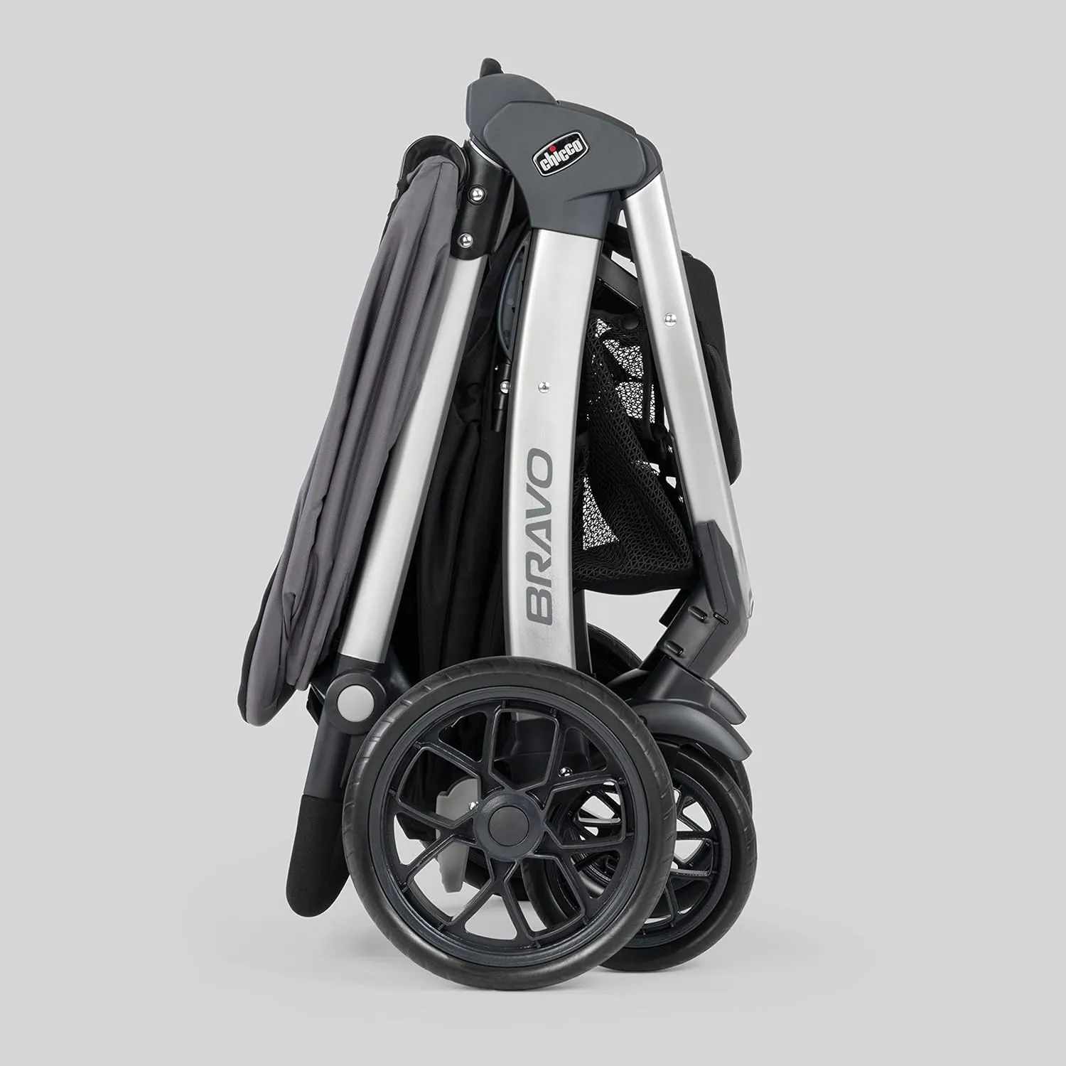 Chicco Bravo 3-in-1 Trio Travel System, Quick-Fold Car Seat and Stroller Combo with KeyFit 30 for Infant | Brooklyn/Navy
