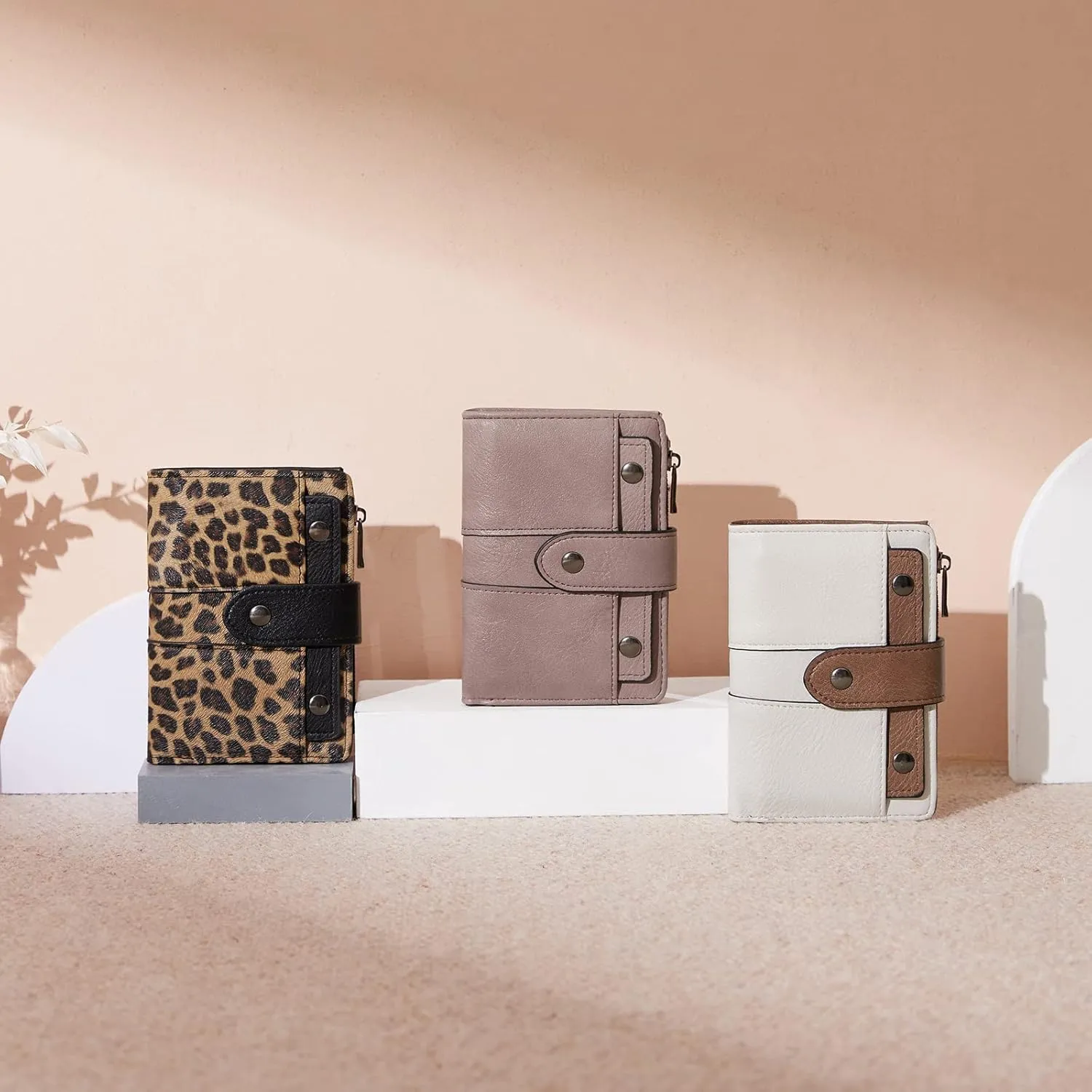 CLUCI Small Wallet for Women Leather Slim Womens Wallet Bifold Multi Card Holder Organizer Designer with Removable ID Window