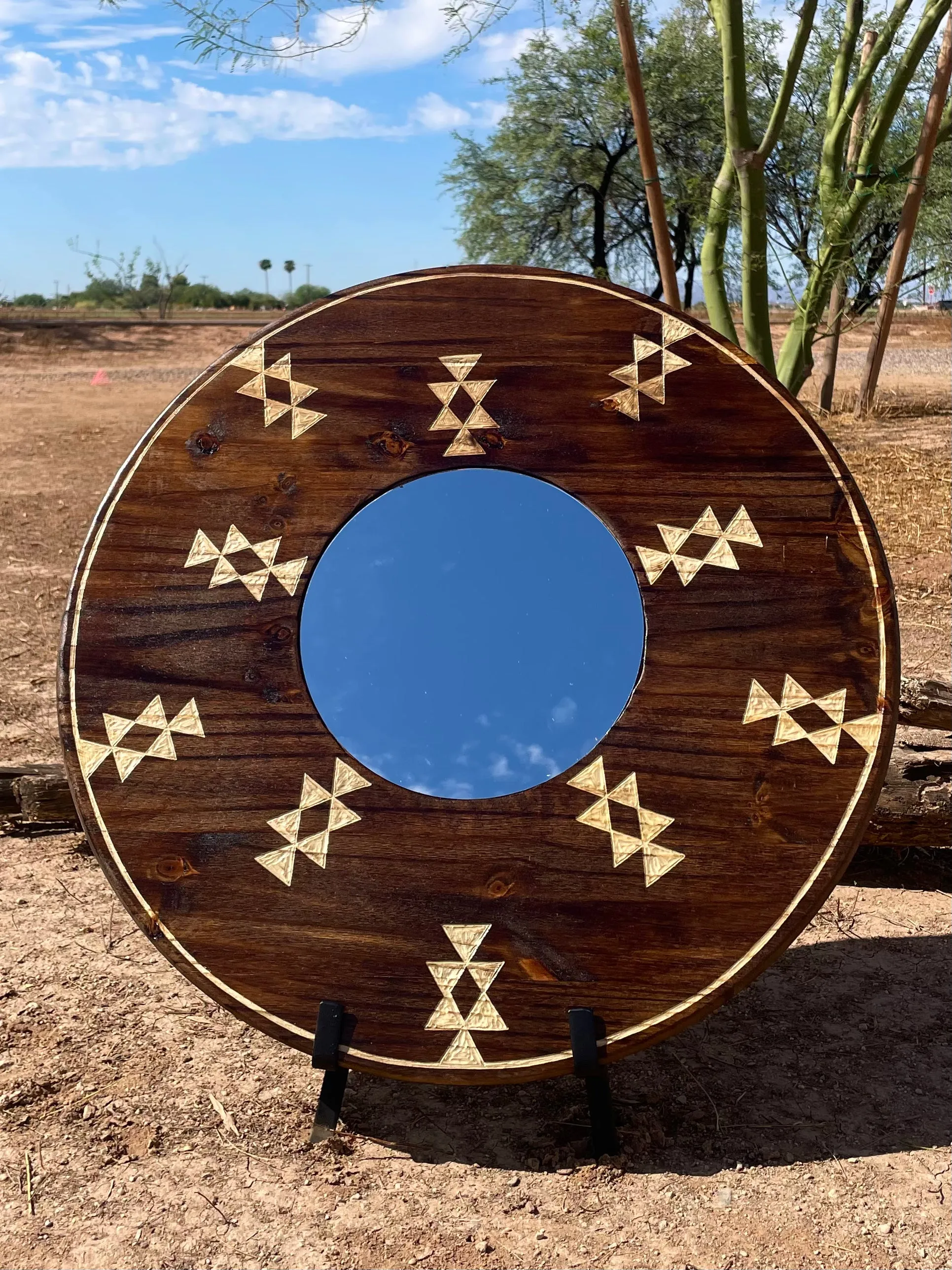 De’eš Basket Mirror