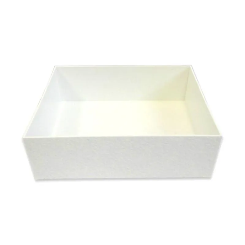 Feminine Style Base White