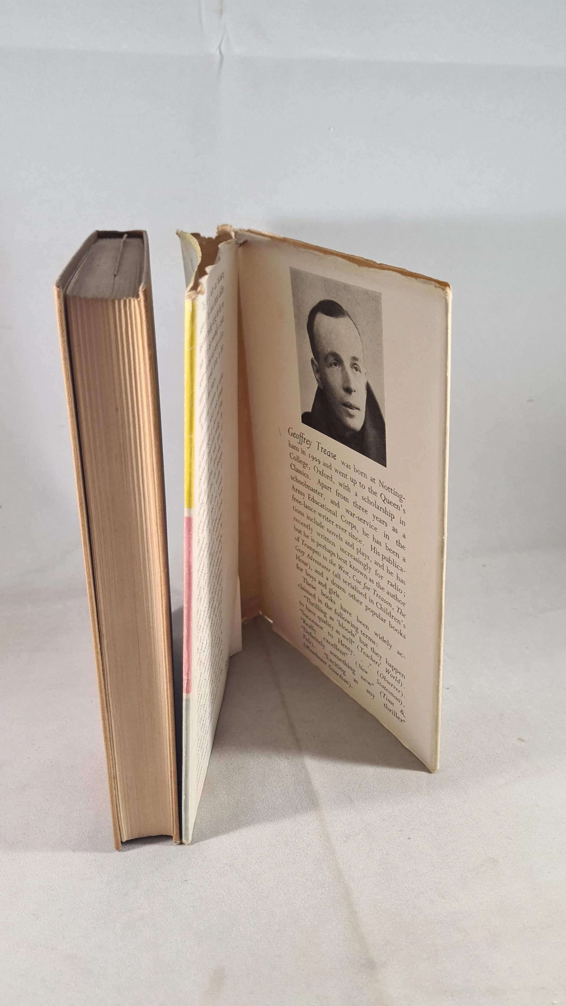 Geoffrey Trease - Tales Out of School, Heinemann, 1948