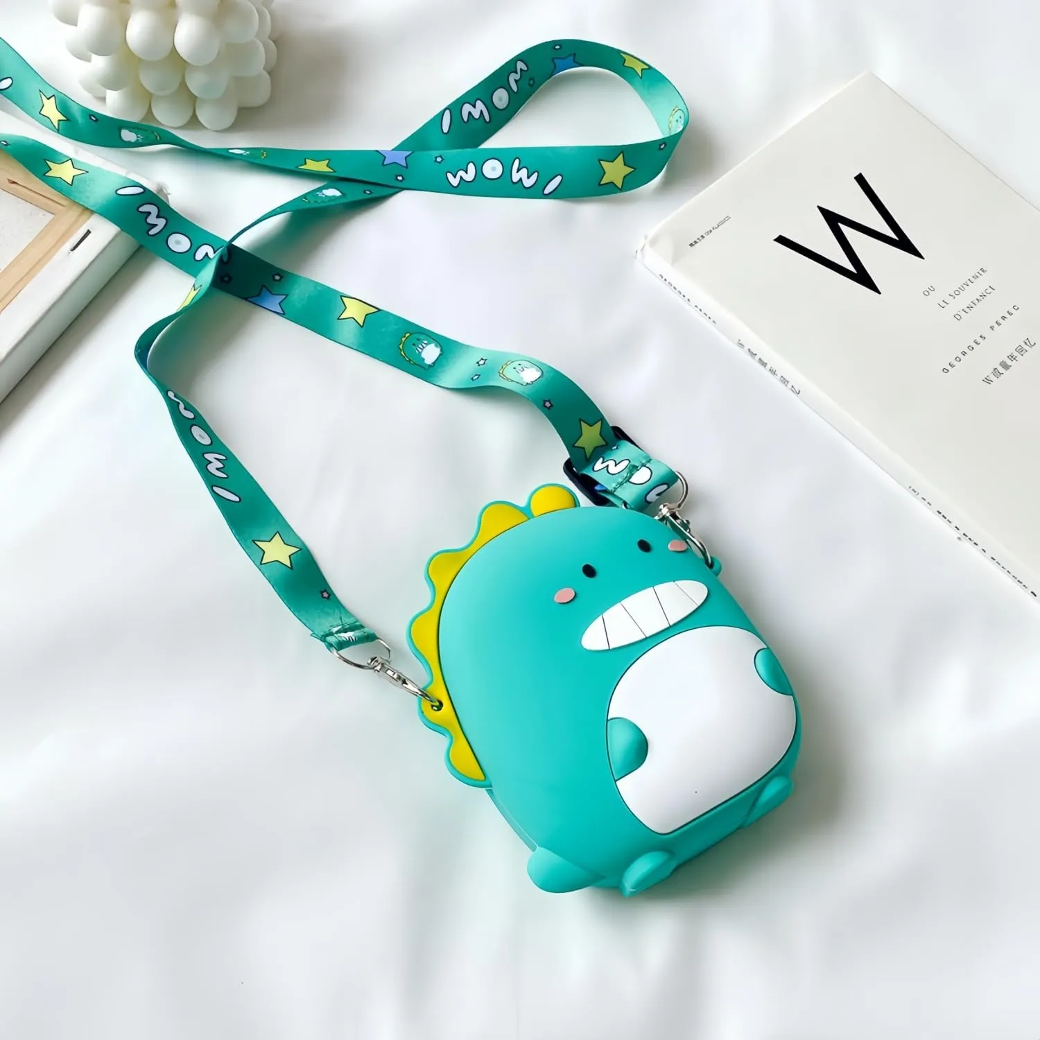 Kawaii Dinosaur Crossbody Bag with Adjustable Shoulder Strap, Cute Mini Anime Stuff Bags Coin Wallet Purse Shoulder Bag with Zipper Coin Pouch Money Bags for Women Birthday Gifts (Green-Dinosaur)