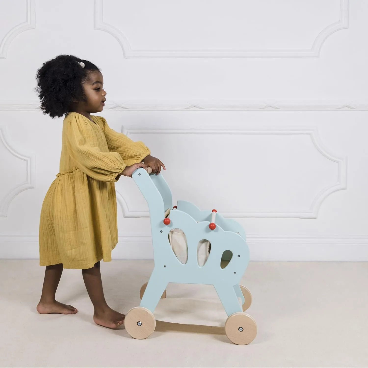 Le Toy Van - Educational Wooden Toy Role Play Grocery Store Shopping Trolley | Boys Or Girls Pretend Play Supermarket Playset - for Ages 3 