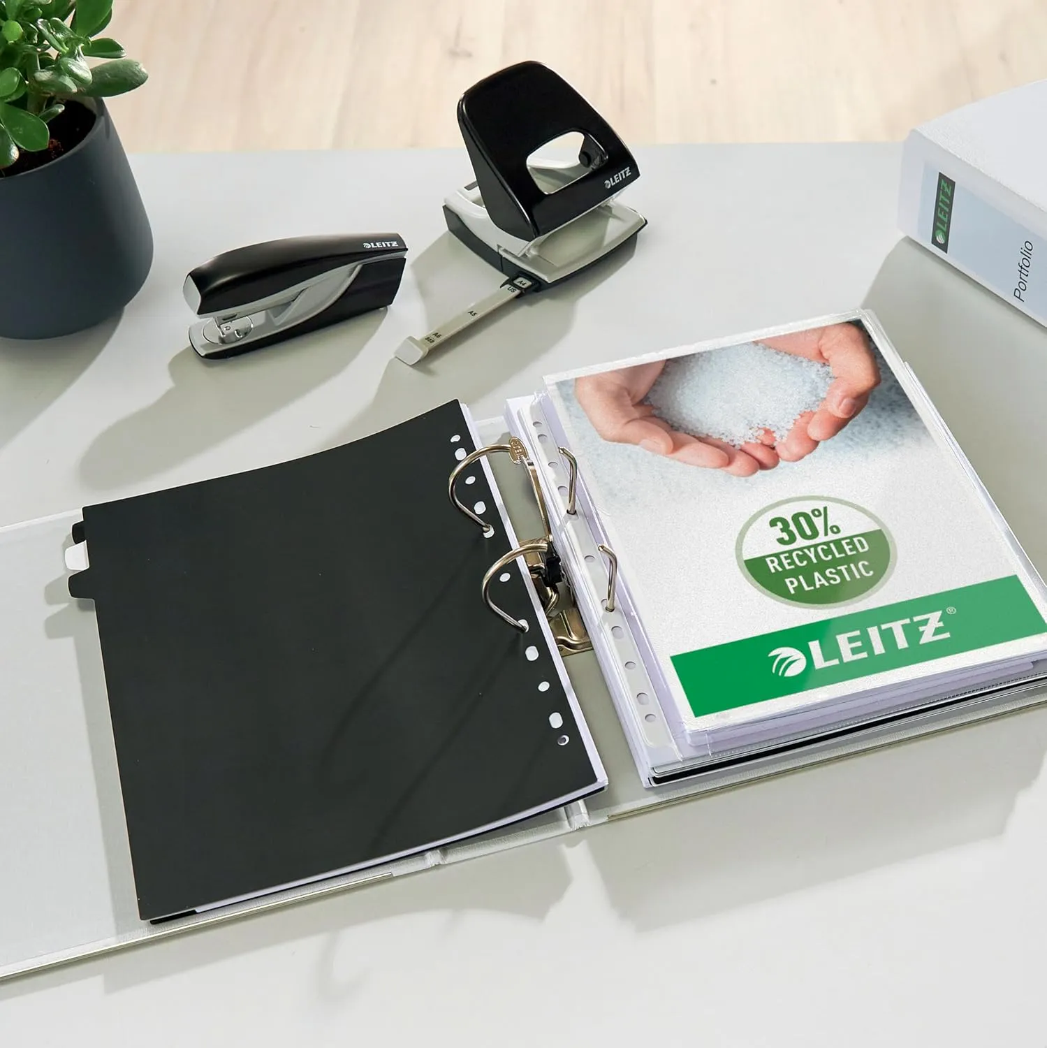 Leitz Plastic Lever Arch File, 90 Percent Recycled Card, 30 Percent Pre-Consumer Recycled Plastic, with Thumbhole and Rado Rings, 80mm Spine 600 Sheet Capacity, Blue, 10101035
