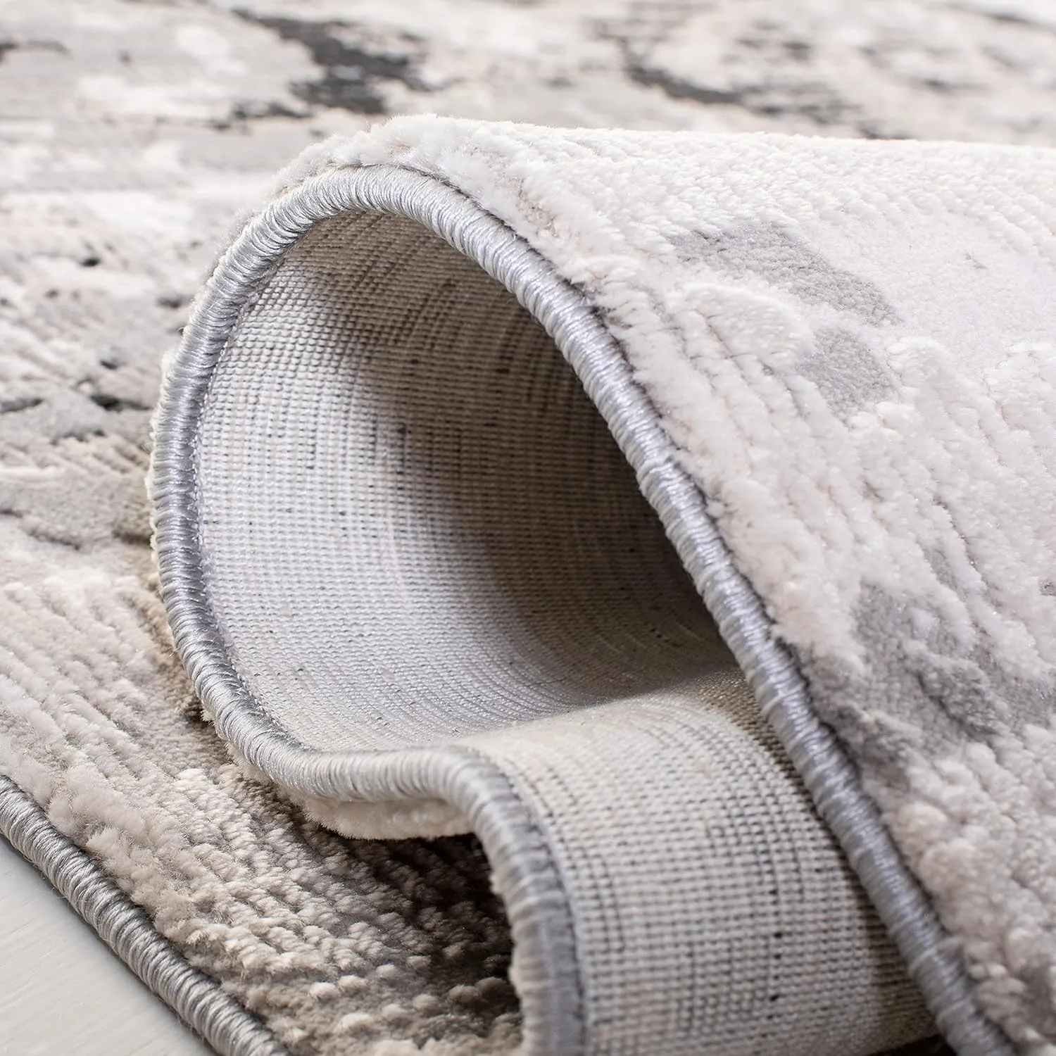 SAFAVIEH Invista Collection Area Rug - 5'3" x 7'6", Ivory & Grey, Modern Abstract Design, Non-Shedding & Easy Care, Ideal for High Traffic Areas in Living Room, Bedroom (INV638A)