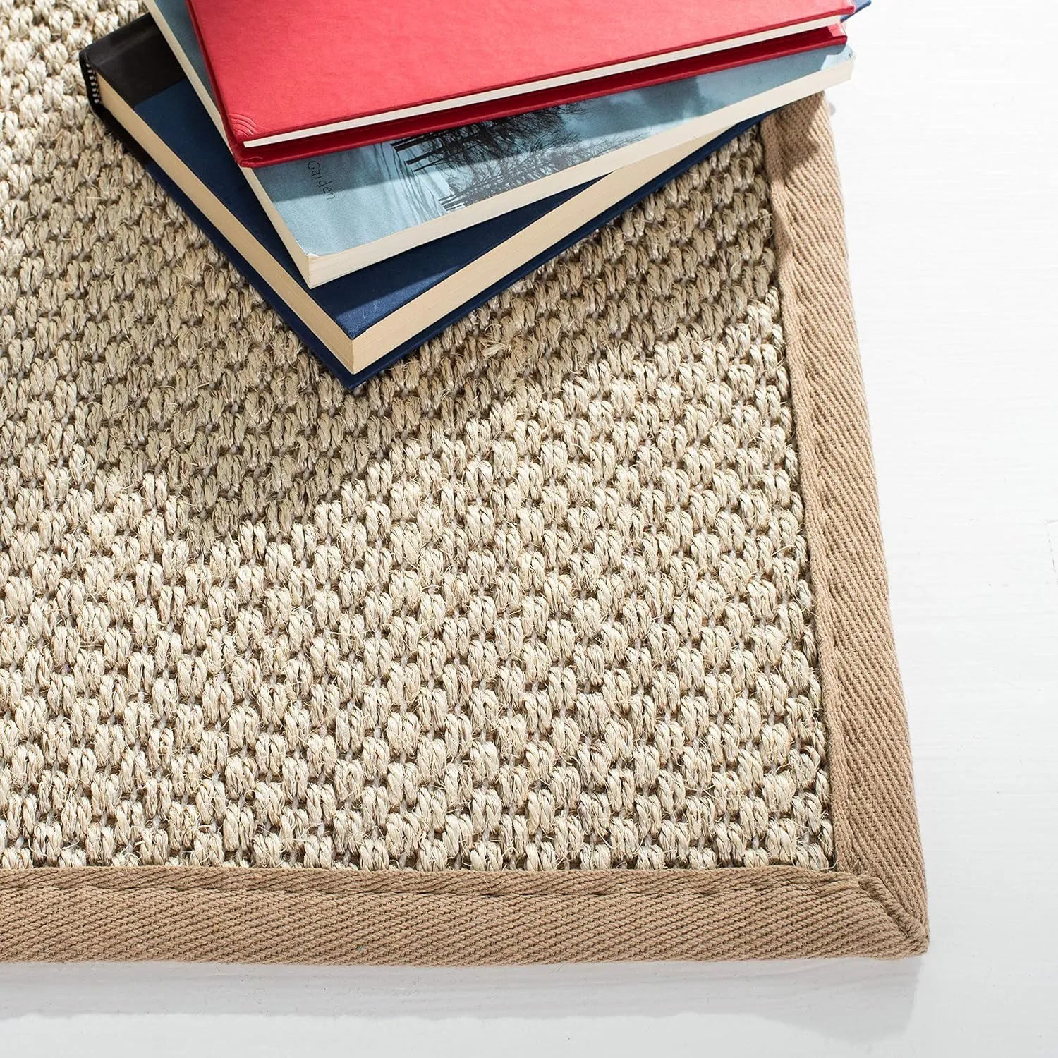 SAFAVIEH Natural Fiber Collection Area Rug - 9' x 12', Marble & Linen, Border Sisal Design, Easy Care, Ideal for High Traffic Areas in Living Room, Bedroom (NF143B)