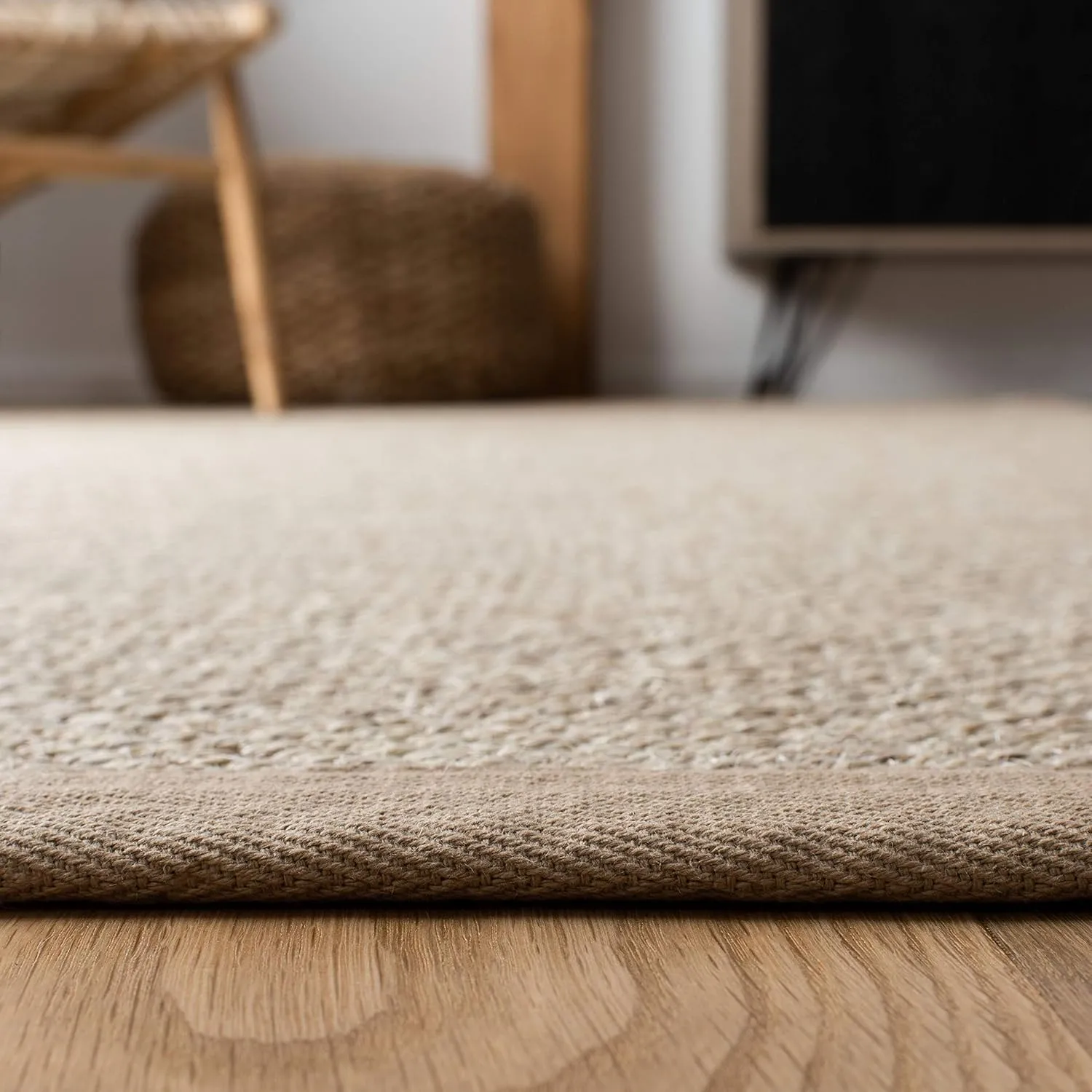 SAFAVIEH Natural Fiber Collection Area Rug - 9' x 12', Marble & Linen, Border Sisal Design, Easy Care, Ideal for High Traffic Areas in Living Room, Bedroom (NF143B)