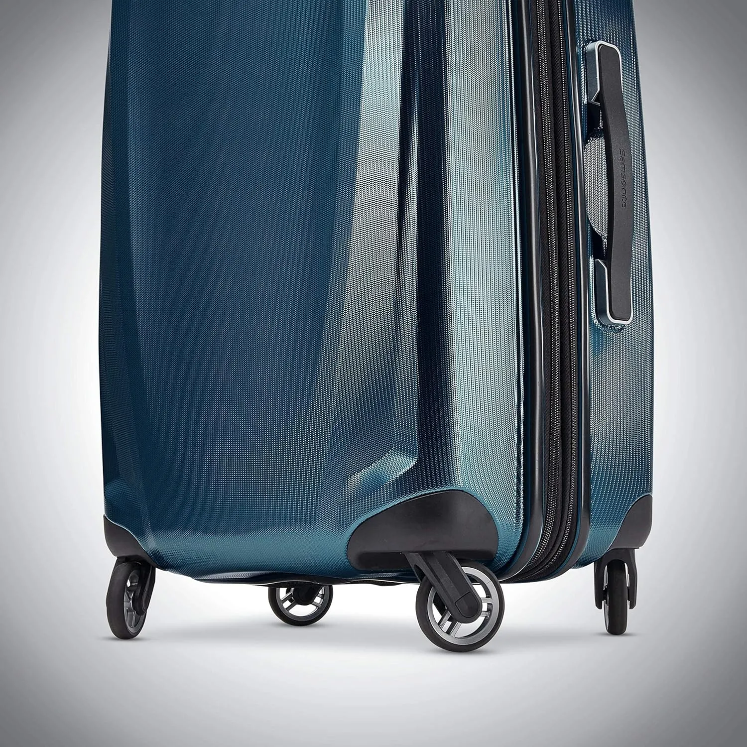 Samsonite Winfield 3 DLX Hardside Expandable Luggage with Spinners, Navy, Checked-Large 28-Inch