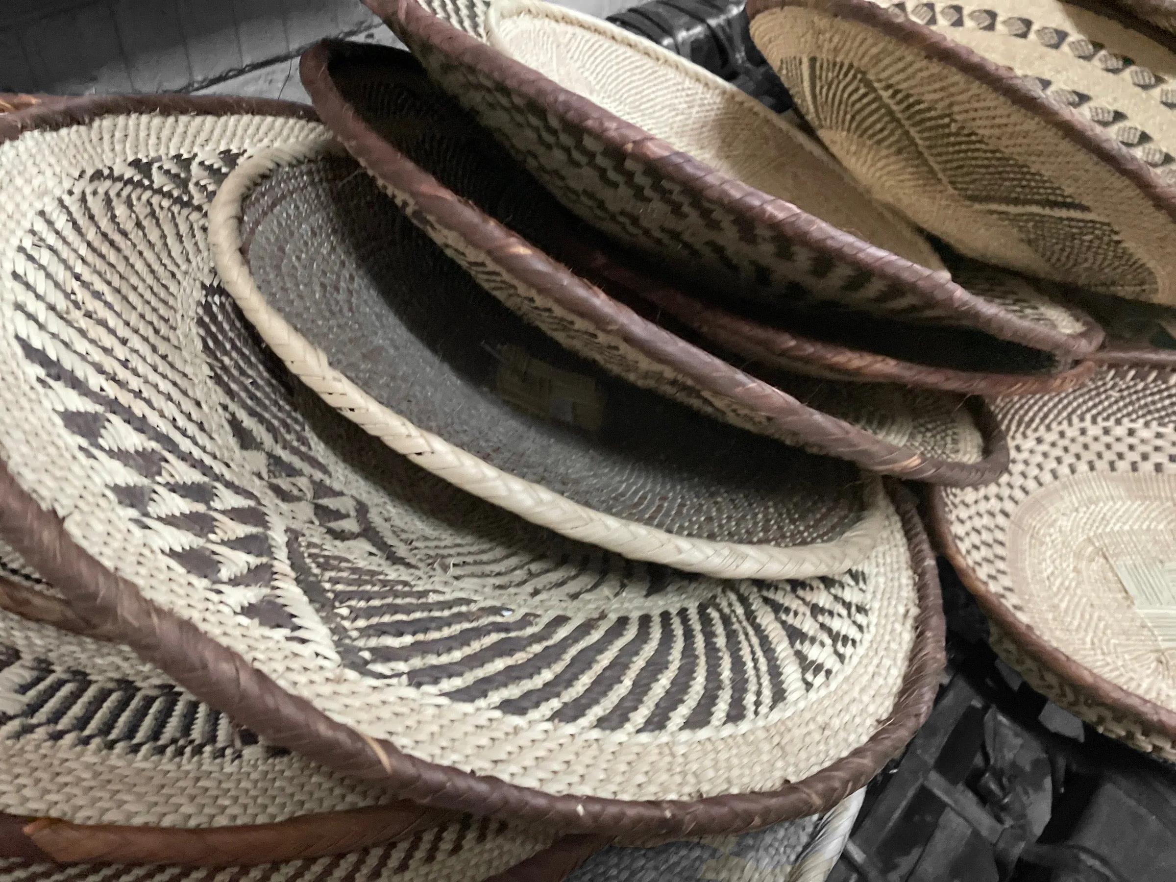 Tonga / Binga Baskets - Traditional - Natural