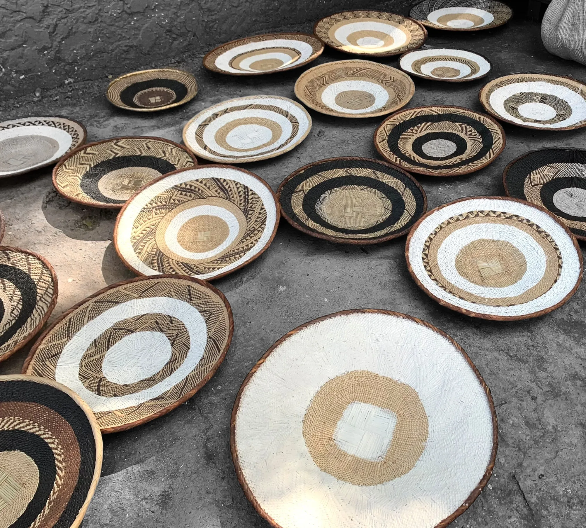 Tonga / Binga Baskets - Traditional - Natural