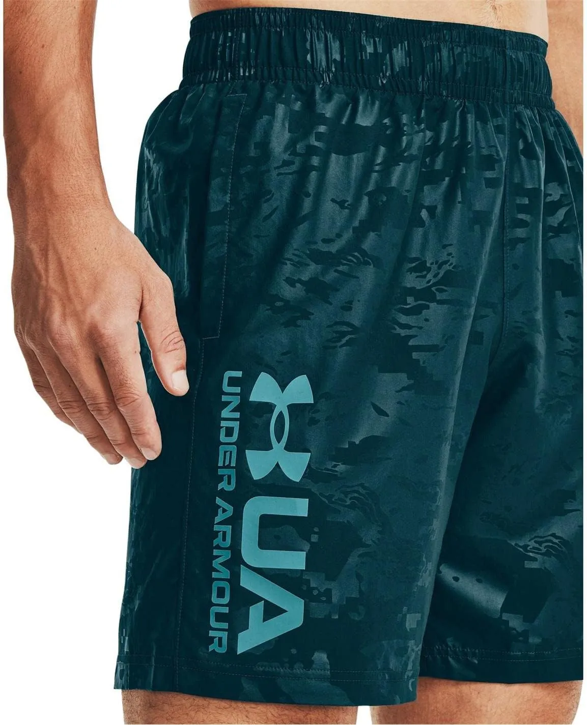 Under Armour Men's Woven Emboss Shorts