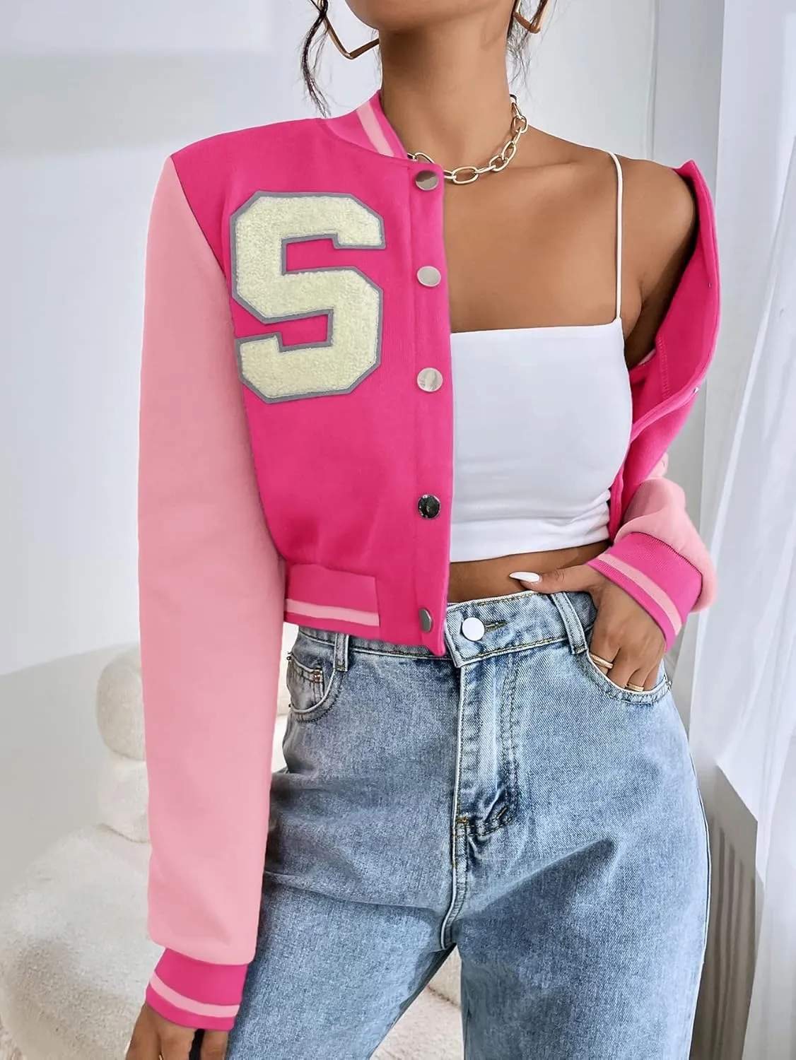 WDIRARA Women's Letter Print Crop Varsity Jackets Letterman Long Sleeve Bomber Jacket