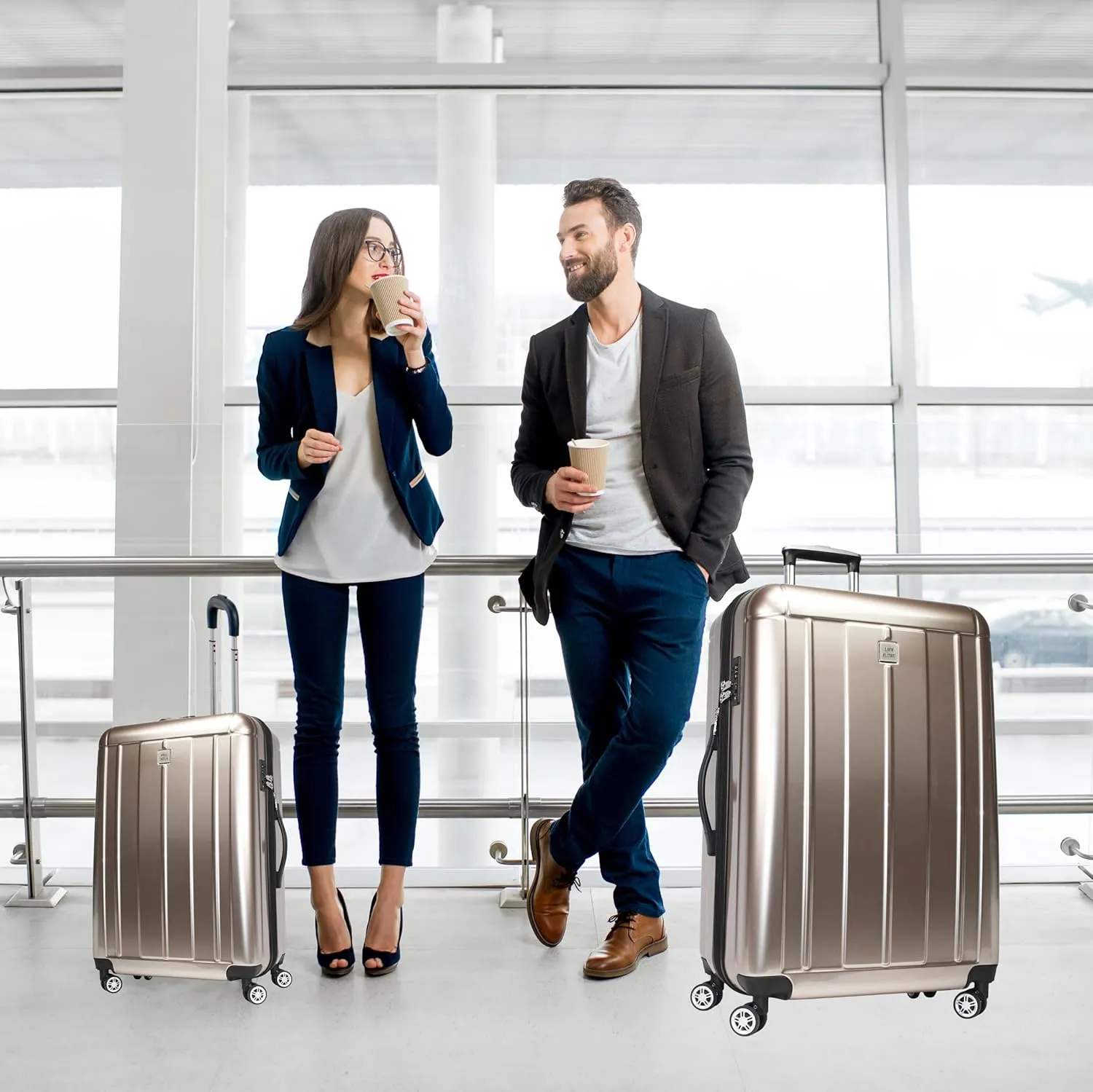 World Traveler Contour Lightweight Polycarbonate Hardside Expandable Spinner Luggage with TSA Lock, Champagne, 28-inch