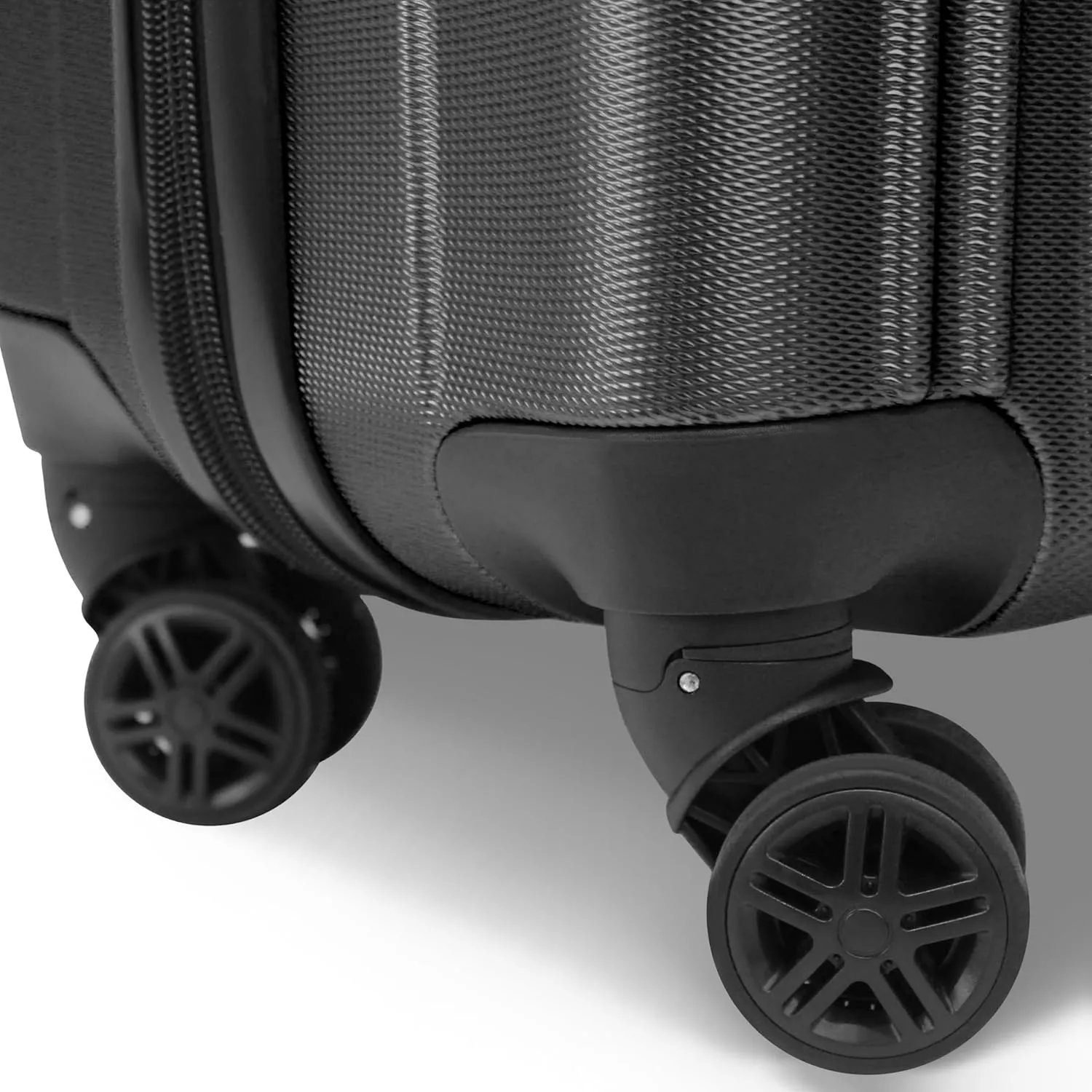 World Traveler Kemyer Quest Hardside Lightweight Expandable Spinner Suitcase Luggage, Black, 20-inch