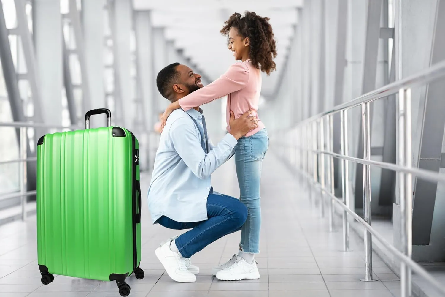 World Traveler Kemyer Quest Hardside Lightweight Expandable Spinner Suitcase Luggage, Green, 29-inch